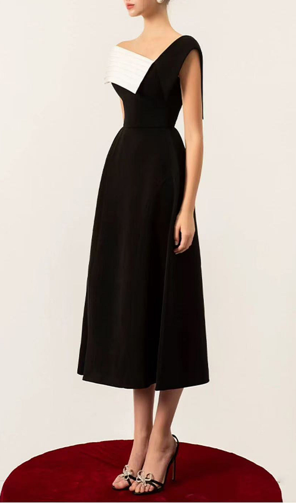 e6e0cf5d2a36e3d20434e88c42916b76.jpg Fashionslee Women Damia Skew Collar Midi Dress