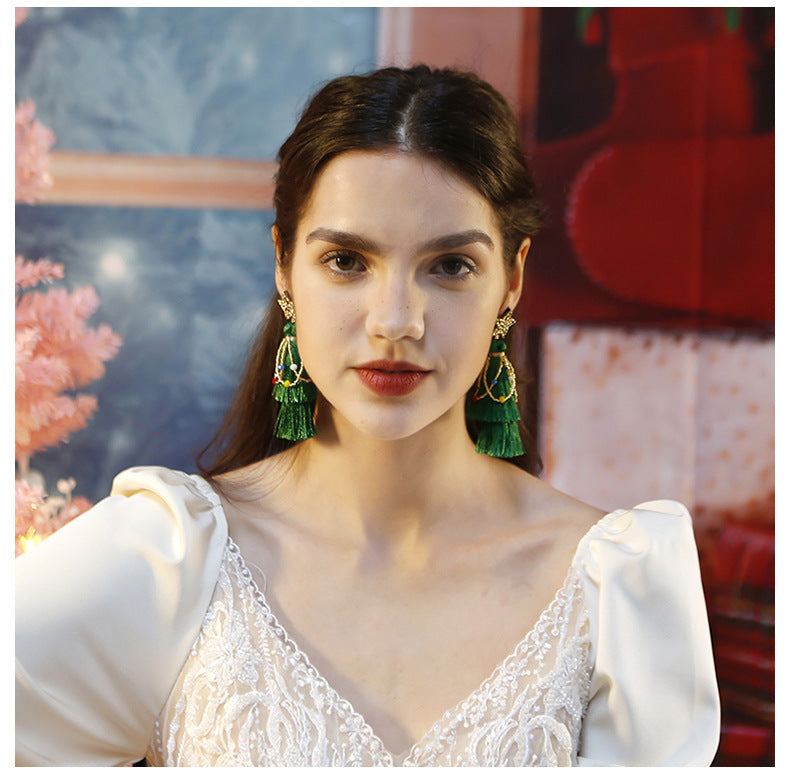 e7c0a919a74b235f7b3d0b62a8f1ee2a.jpeg Fashionslee Women Arif Star Tassel Earrings