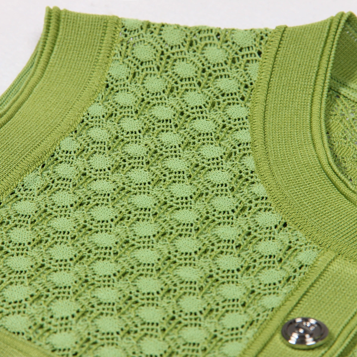 e810b6c63ab0889dbc32e0984d33a21f.webp Fashionslee Women Kious Green Sleeveless Knit Midi Dress