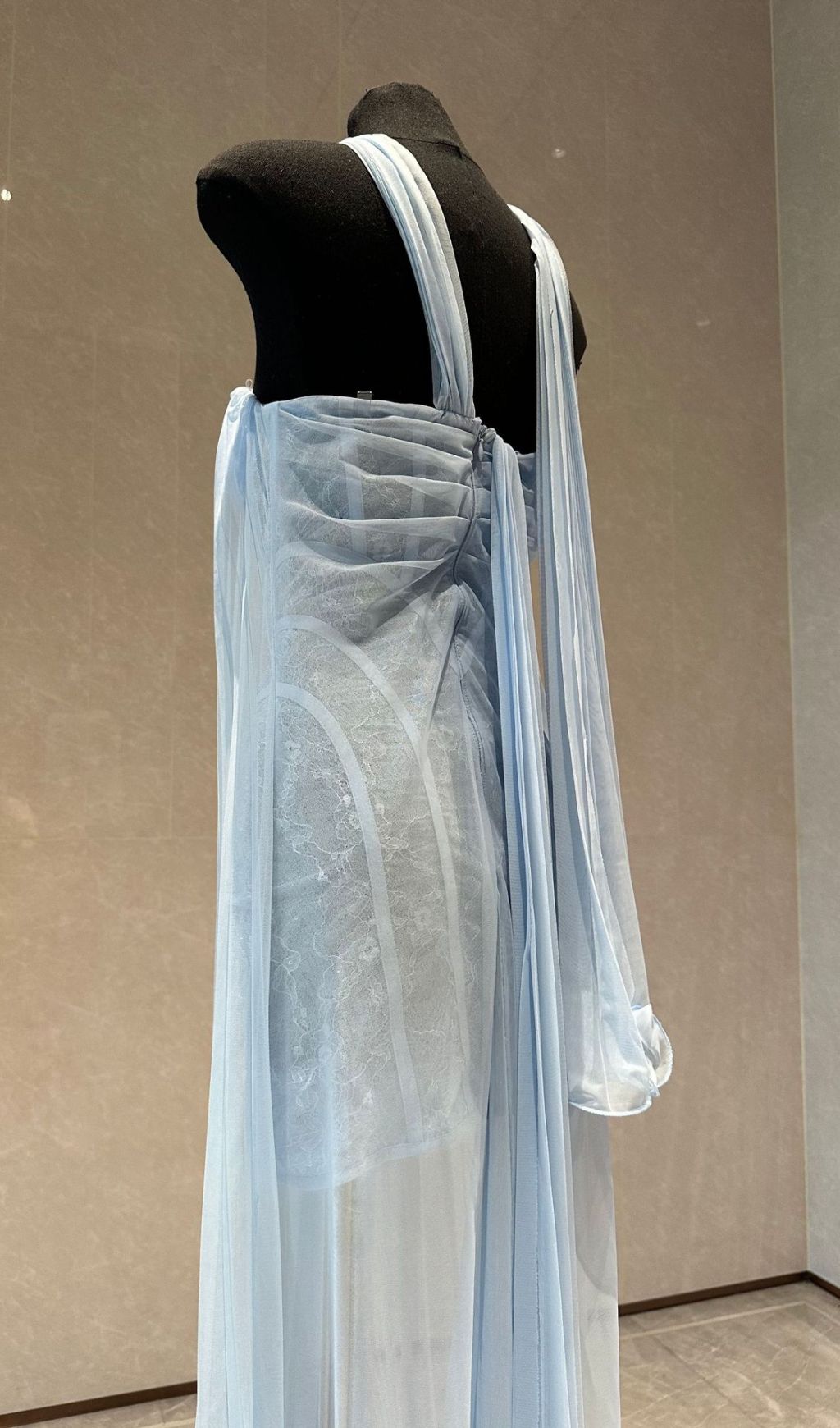 e82594fd03158dd2a559b4b0ec2f454c.jpg Fashionslee Women Fintan Blue Strapless Mesh Lace Maxi Dress