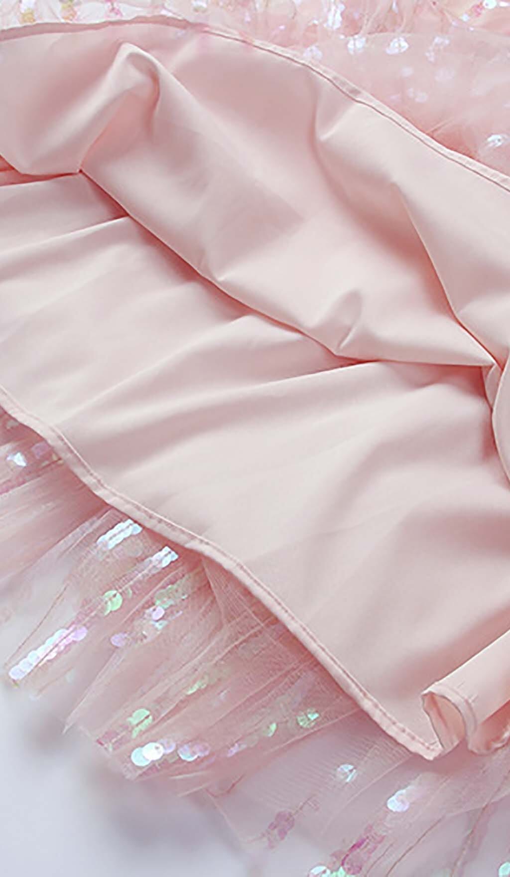 e91f70b8b27ce48a8cbd12feb2cc8f7e.jpeg Fashionslee Women Halter Sequins Mini Dress In Pink