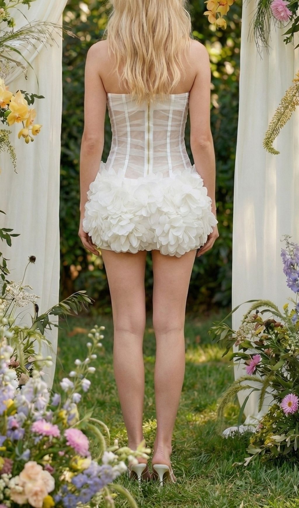 Fashionslee Women Bovryn Strapless Flower Mesh Mini Dress