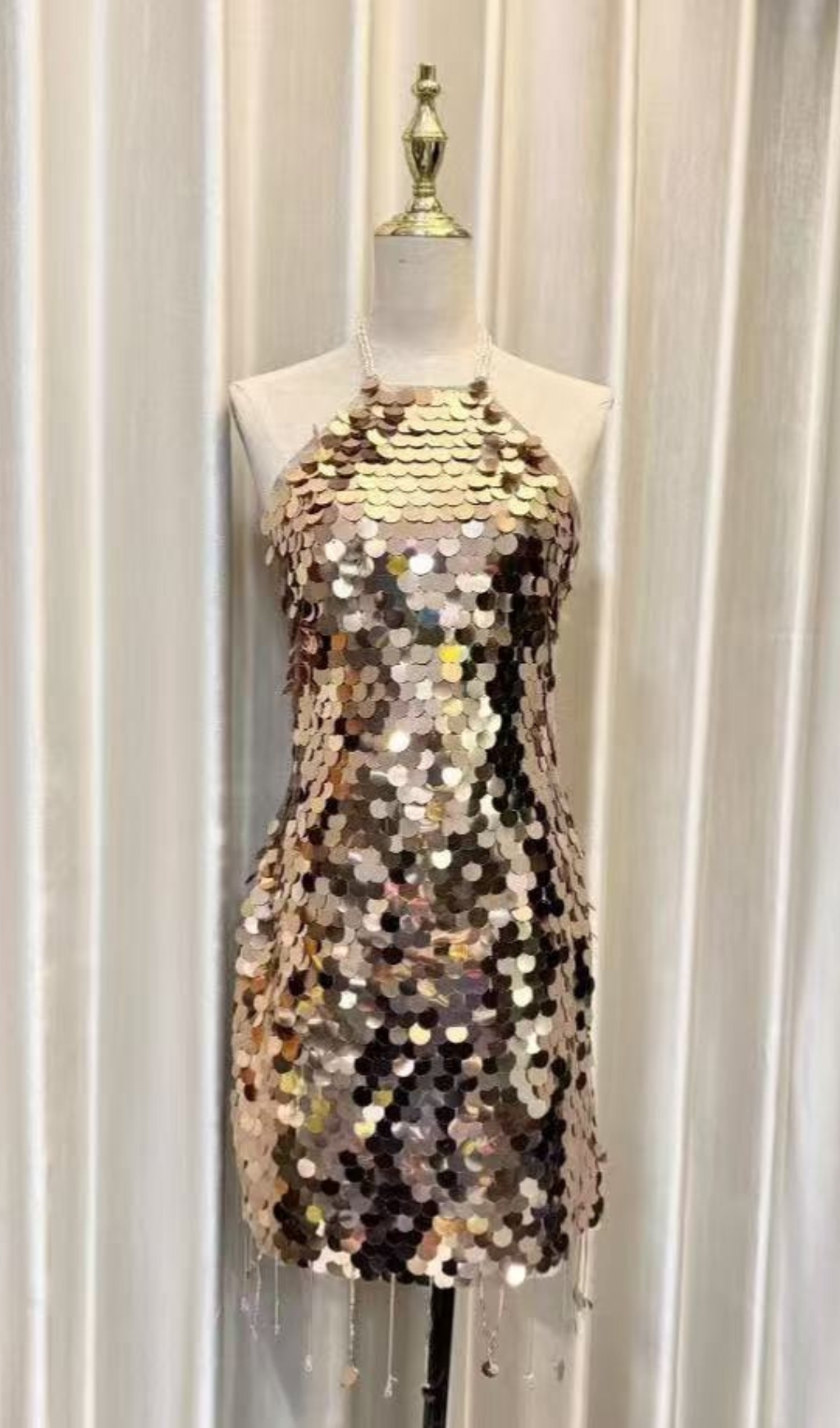 e9708d7237ab8cf753ec98e404be2d92.jpg Fashionslee Women Chanita Gold Sequin Backless Mini Dress