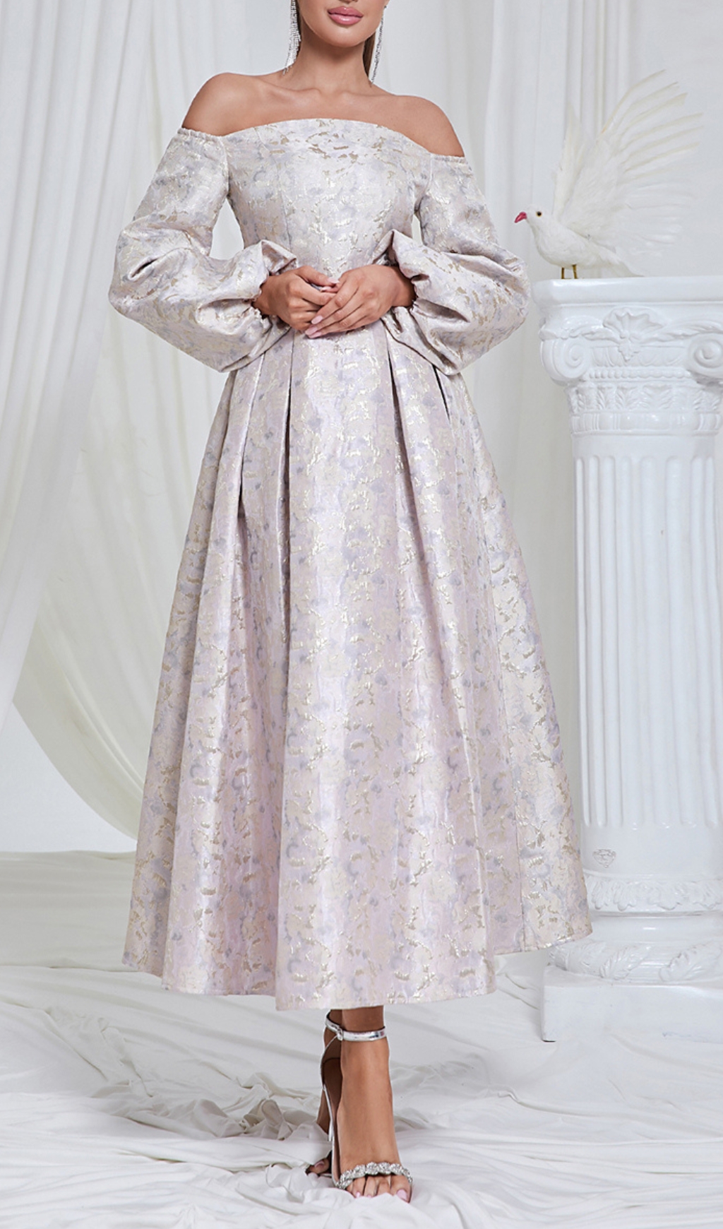 Fashionslee Women Bell Puff Sleeve Jacquard Maxi Dress