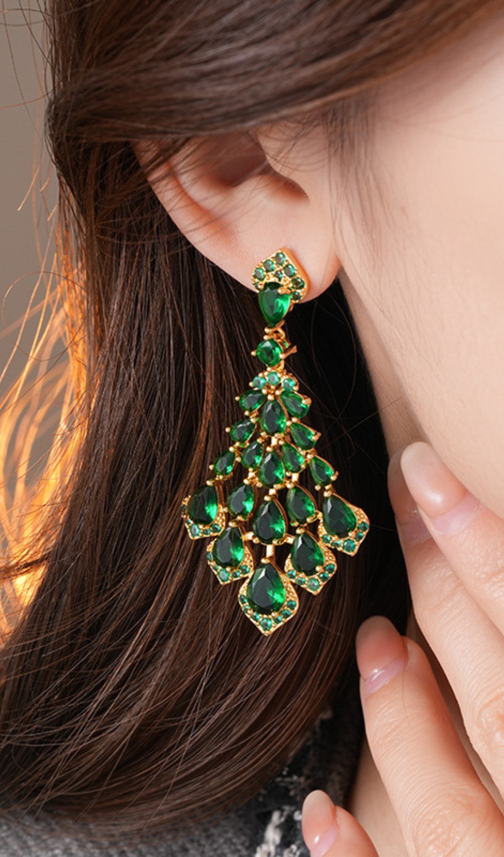 ec89db212158708bdc0a11eb82afd1fb.jpg Fashionslee Women Danton Green Diamond Earrings