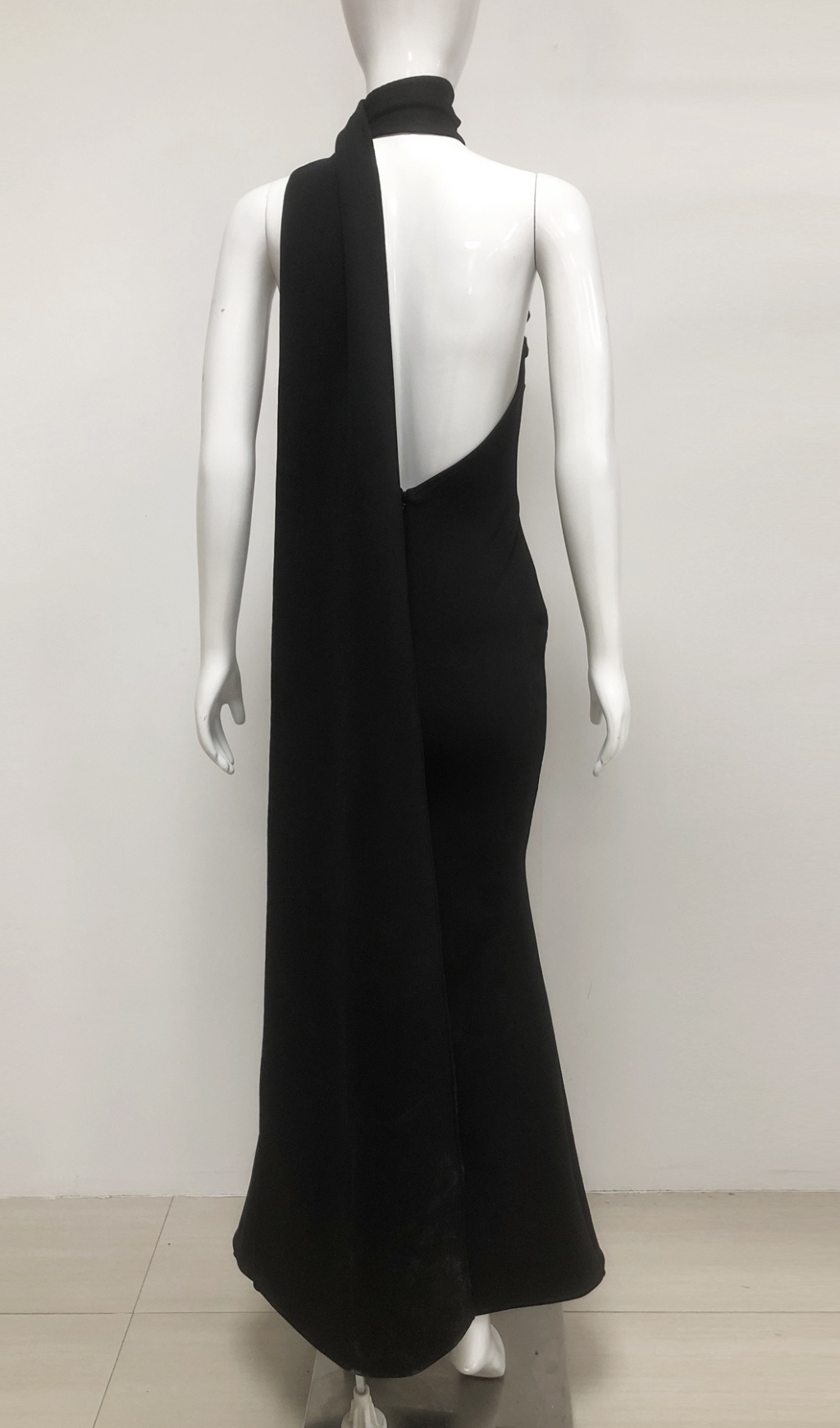 Fashionslee Women Emily Black Diamond Flower Bandage Maxi Dress