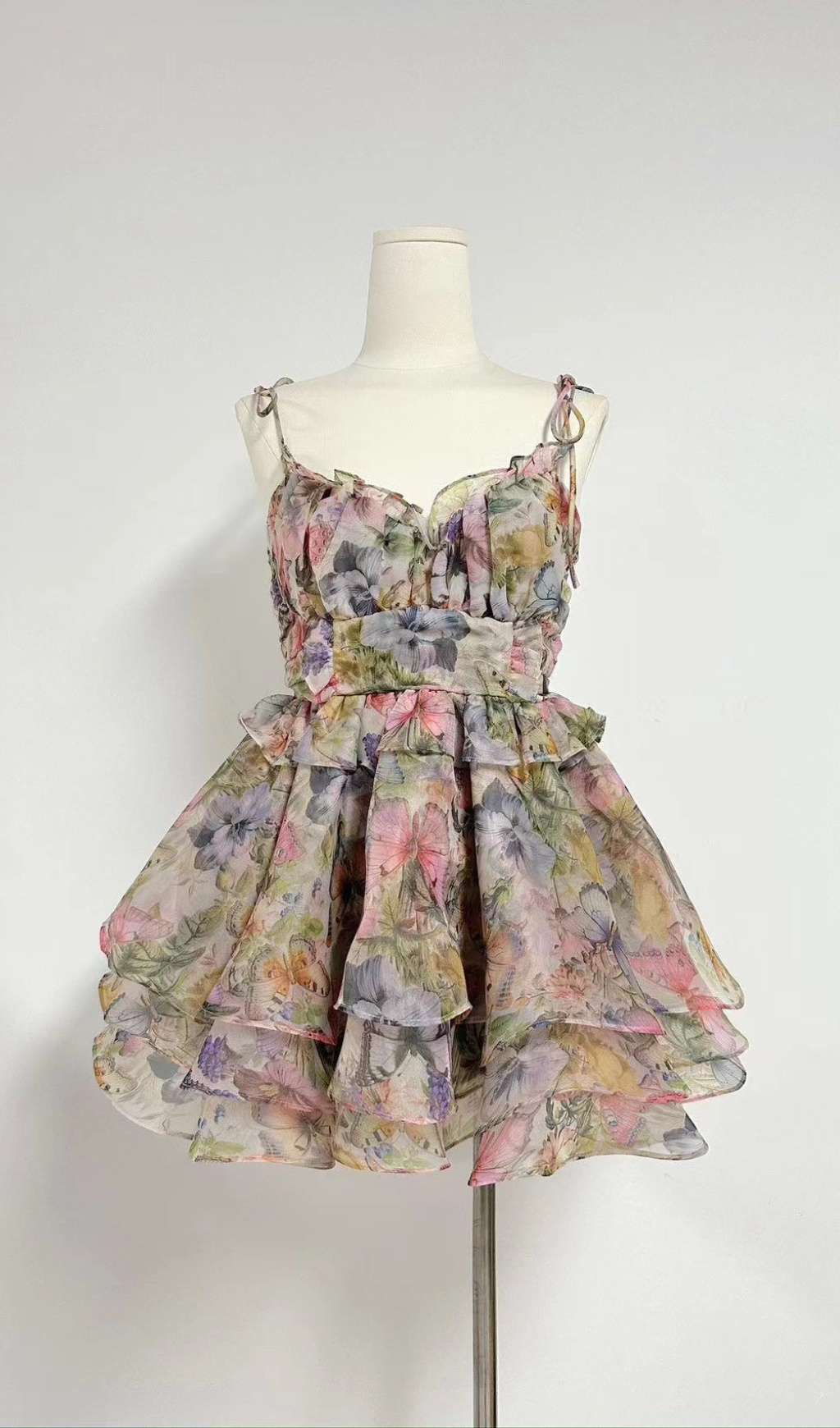 TRENDING FLORAL MINI DRESS MUST-HAVE - OWNCI TRENDING FLORAL MINI DRESS MUST-HAVE - OWNCI