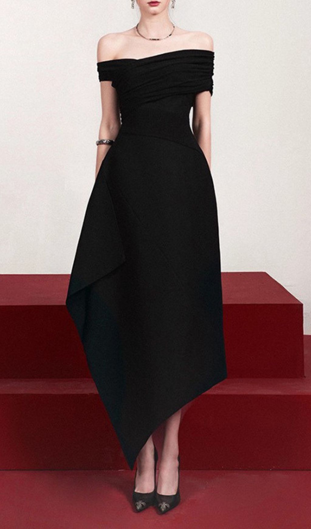 Fashionslee Women Iris Black Off-Shoulder Irregular Hem Maxi Dress
