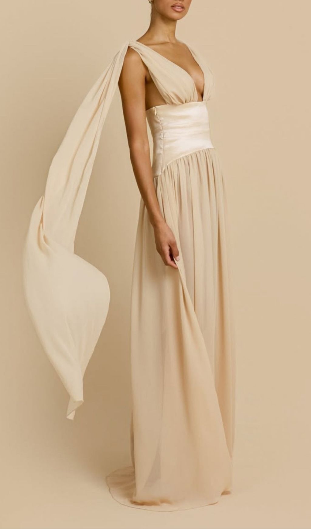 f3607b63418f3696b7ad2f3a9af1786b.jpg Fashionslee Women Korinna Ivory Chiffon Maxi Dress