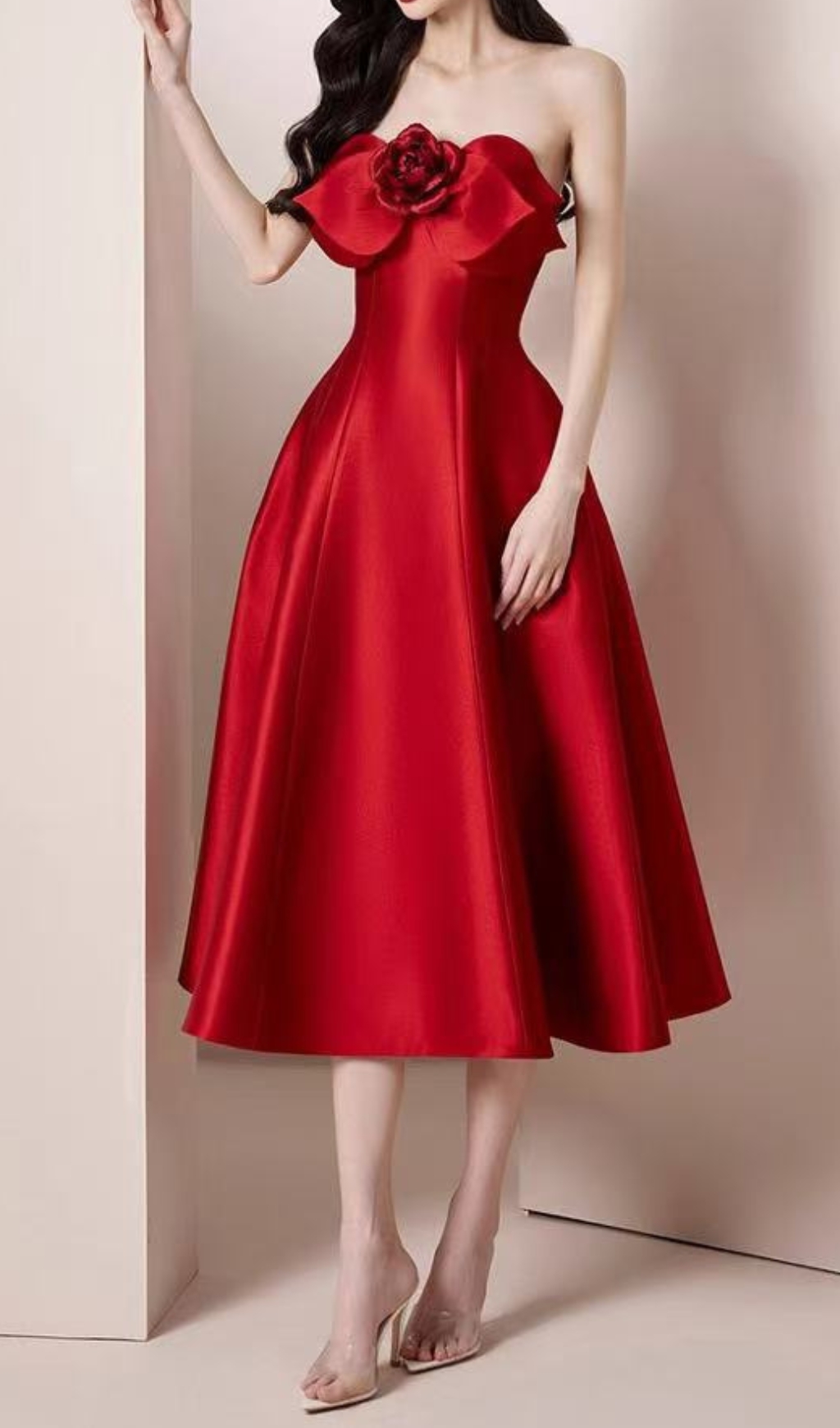 Fashionslee Women Chameli Strapless Flower Midi Dress