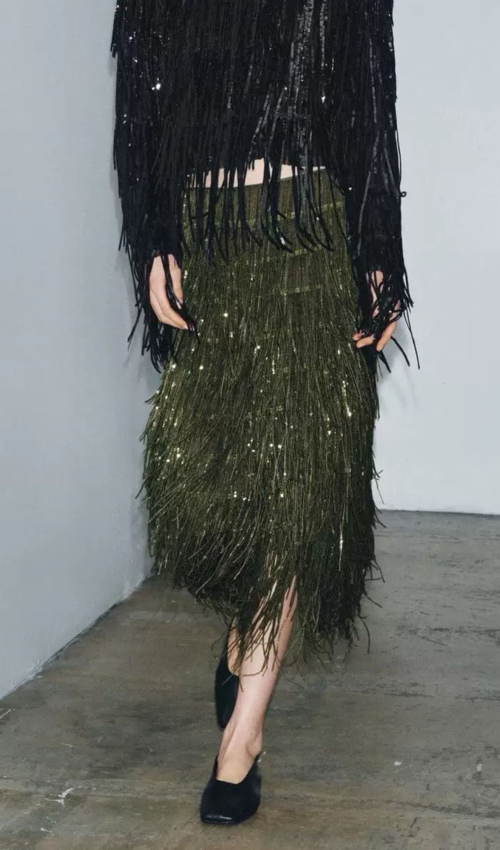 Fashionslee Women Kalama Green Beaded Tassel Midi Skirt