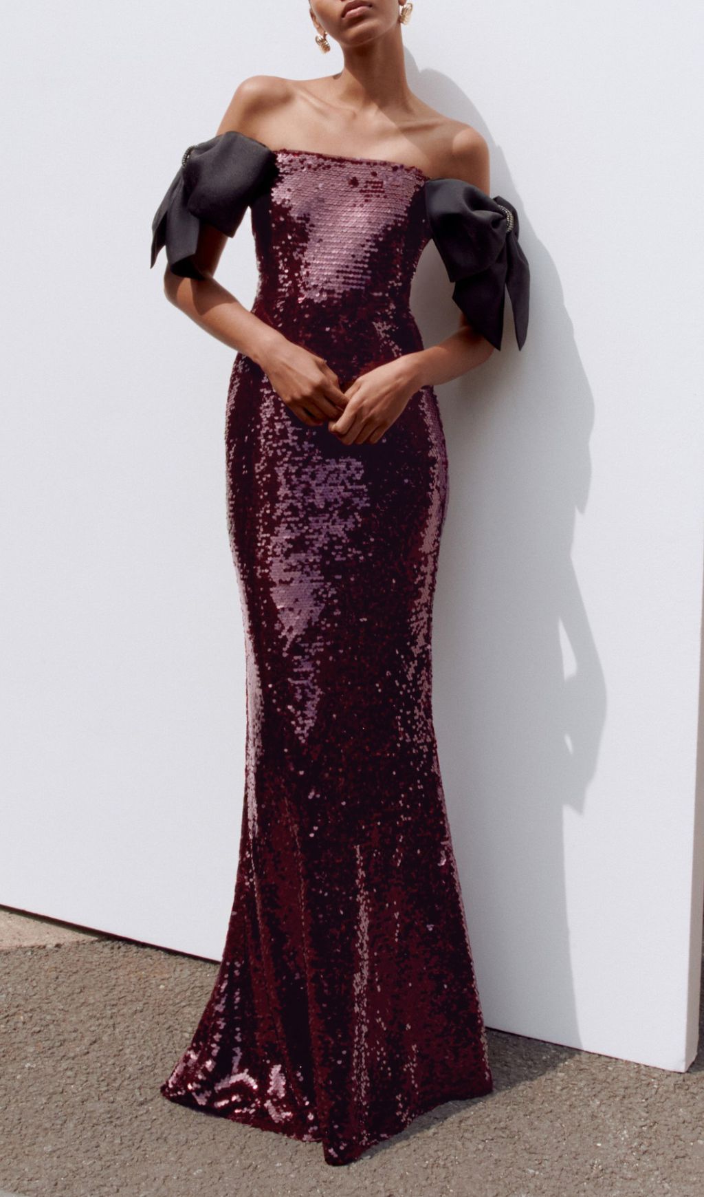 f51cdd4fae83832aae87b2b1f3f55318.jpg Fashionslee Women Jurek Sequin Bow Maxi Dress