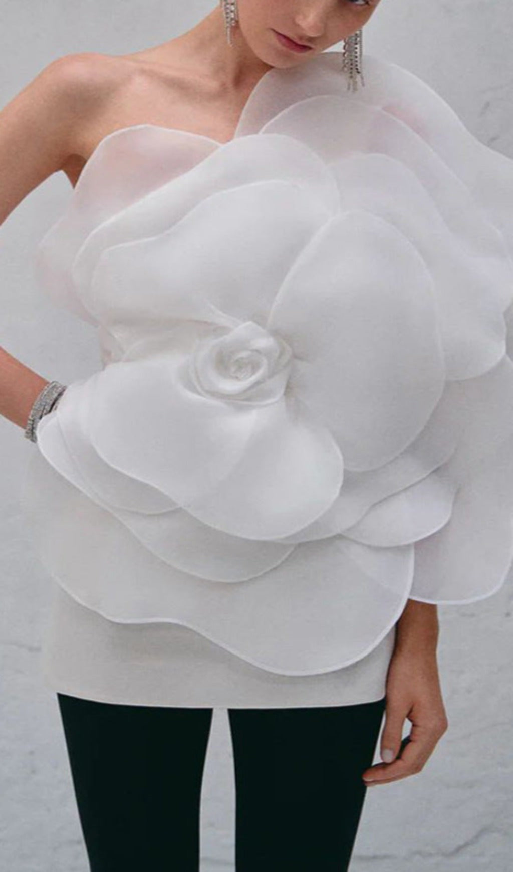 Fashionslee Women One Shoulder Flower Mini Dress In White
