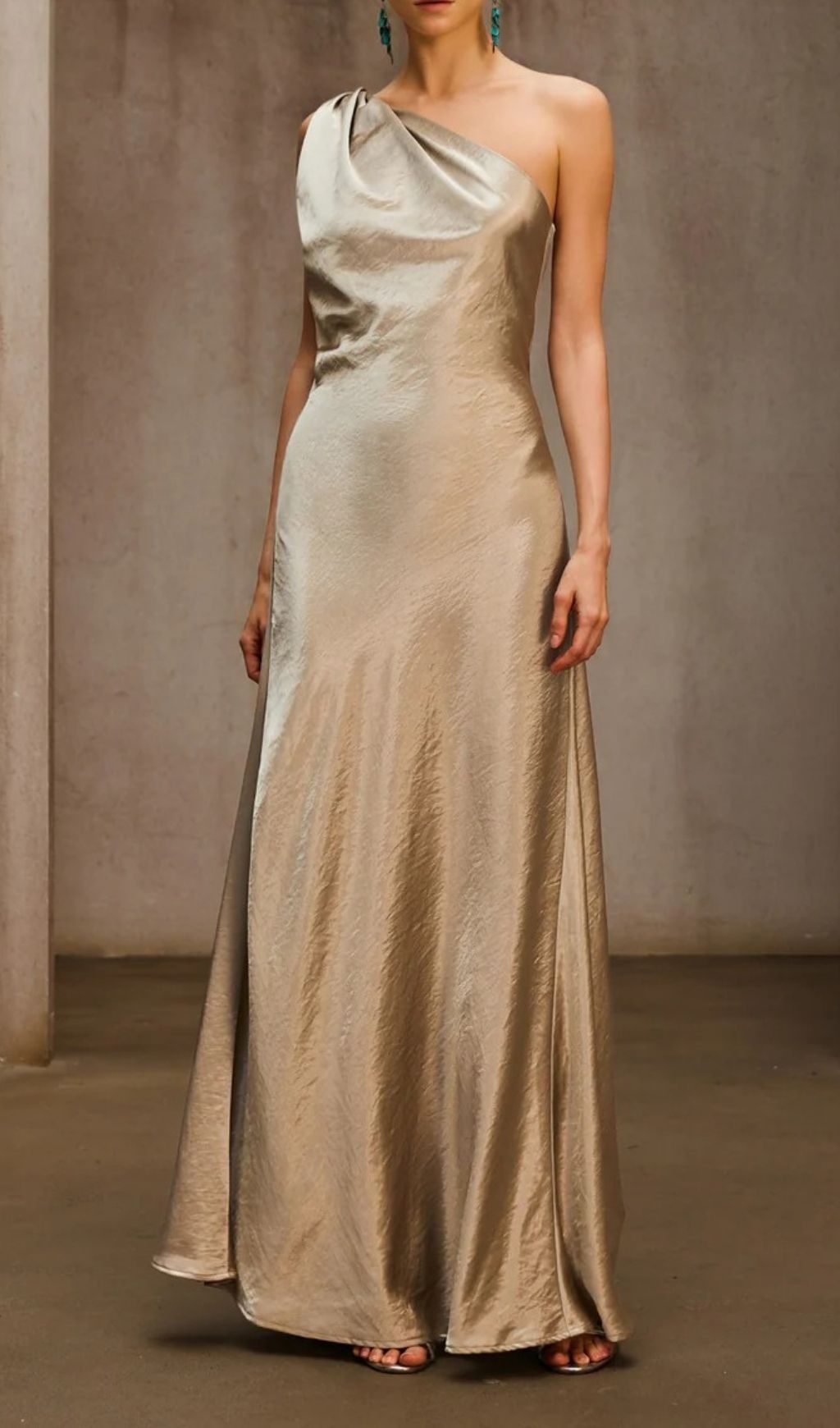 Fashionslee Women Phaelion Champagne One Shoulder Maxi Dress