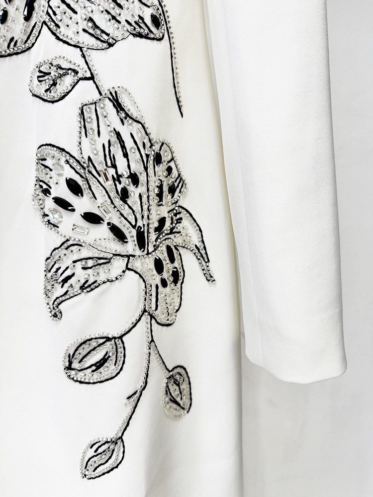 f69a0133249f47b1ae5a3291b0a87135.jpg Fashionslee Women Jessica White Flower Embellished Gown