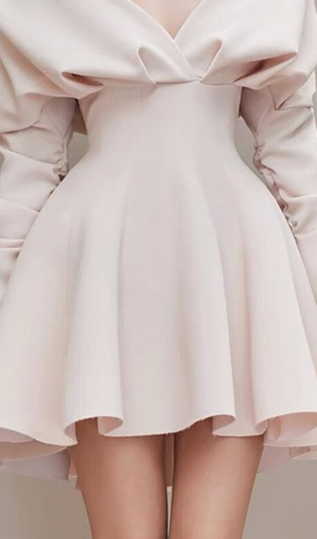 f6e1923cf9b8953775bc5a5d55dc996b.jpeg Fashionslee Women V-Neck Long-Sleeved A-Line Suspender Dress