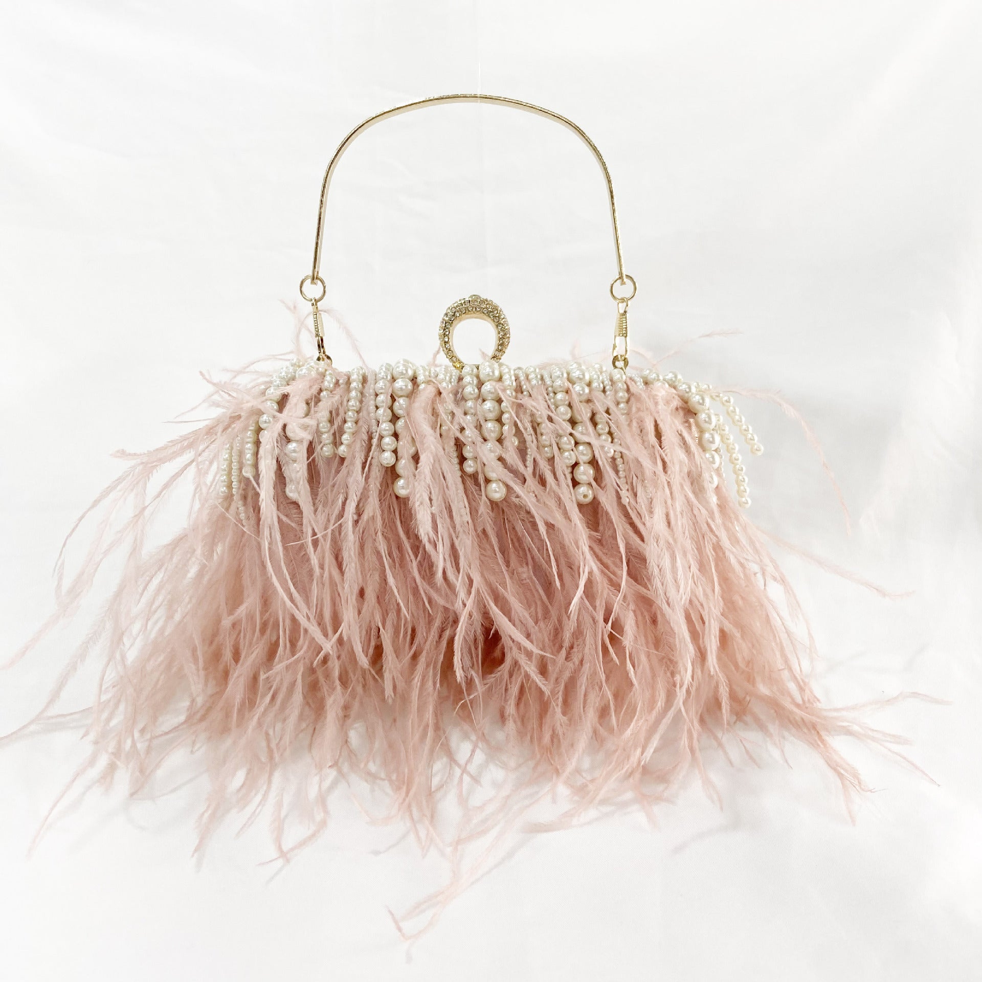 f863aa204c9566dce35621929e28387f.jpeg Fashionslee Women Ana Feather Pearl Chain Clutch