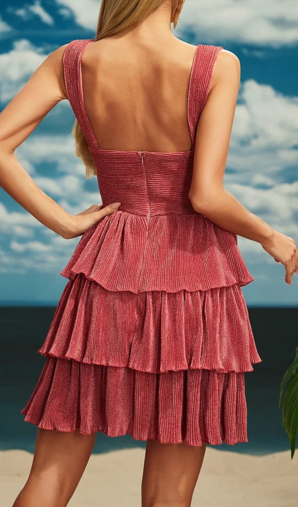 f89e2e2a3416a94e087e8e731bfcc0e0.jpg Fashionslee Women Beroe Starfish Cutout Tiered Mini Dress