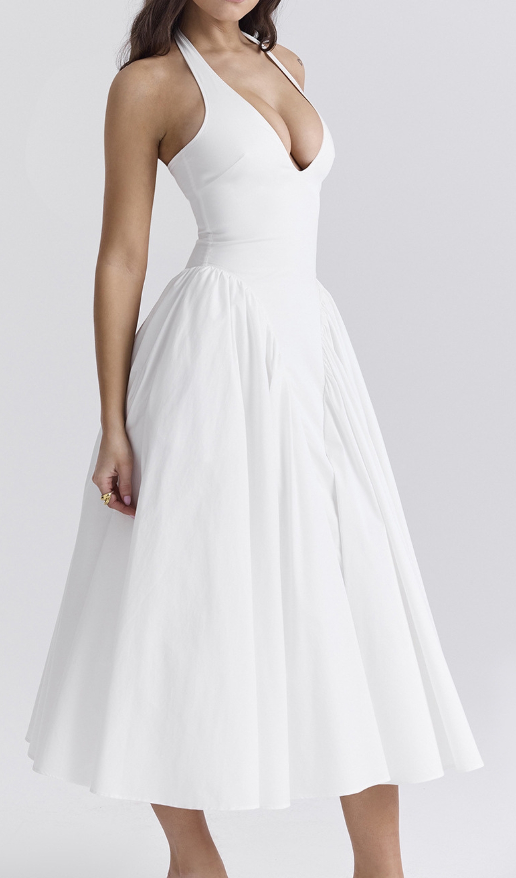 WHITE HALTER MIDI DRESS TRENDING AESTHETIC - OWNCI WHITE HALTER MIDI DRESS TRENDING AESTHETIC - OWNCI