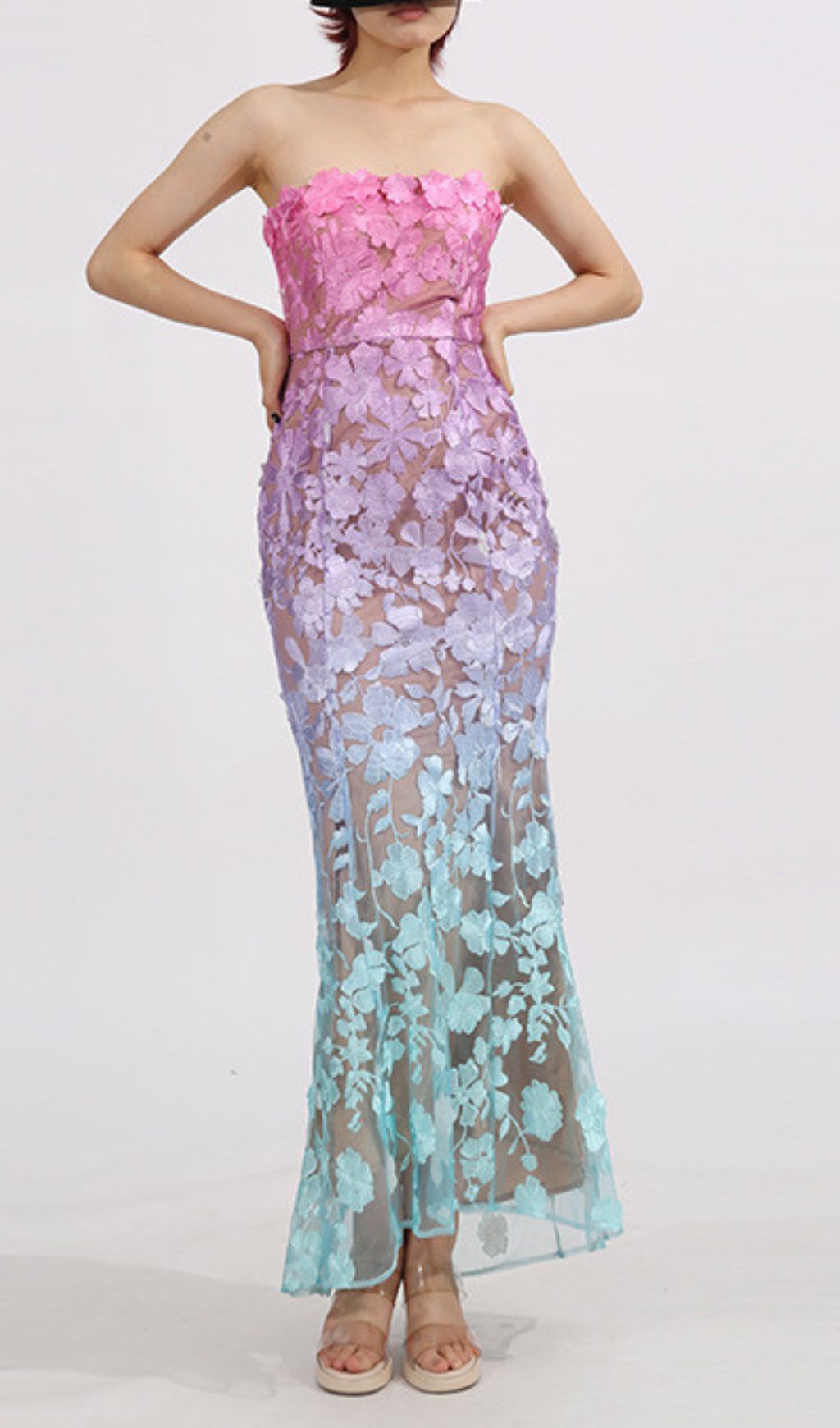 fa26bef0fcf1ca15923de89e15e164ef.jpg Fashionslee Women Elora Strapless Flower Embroidery Maxi Dress