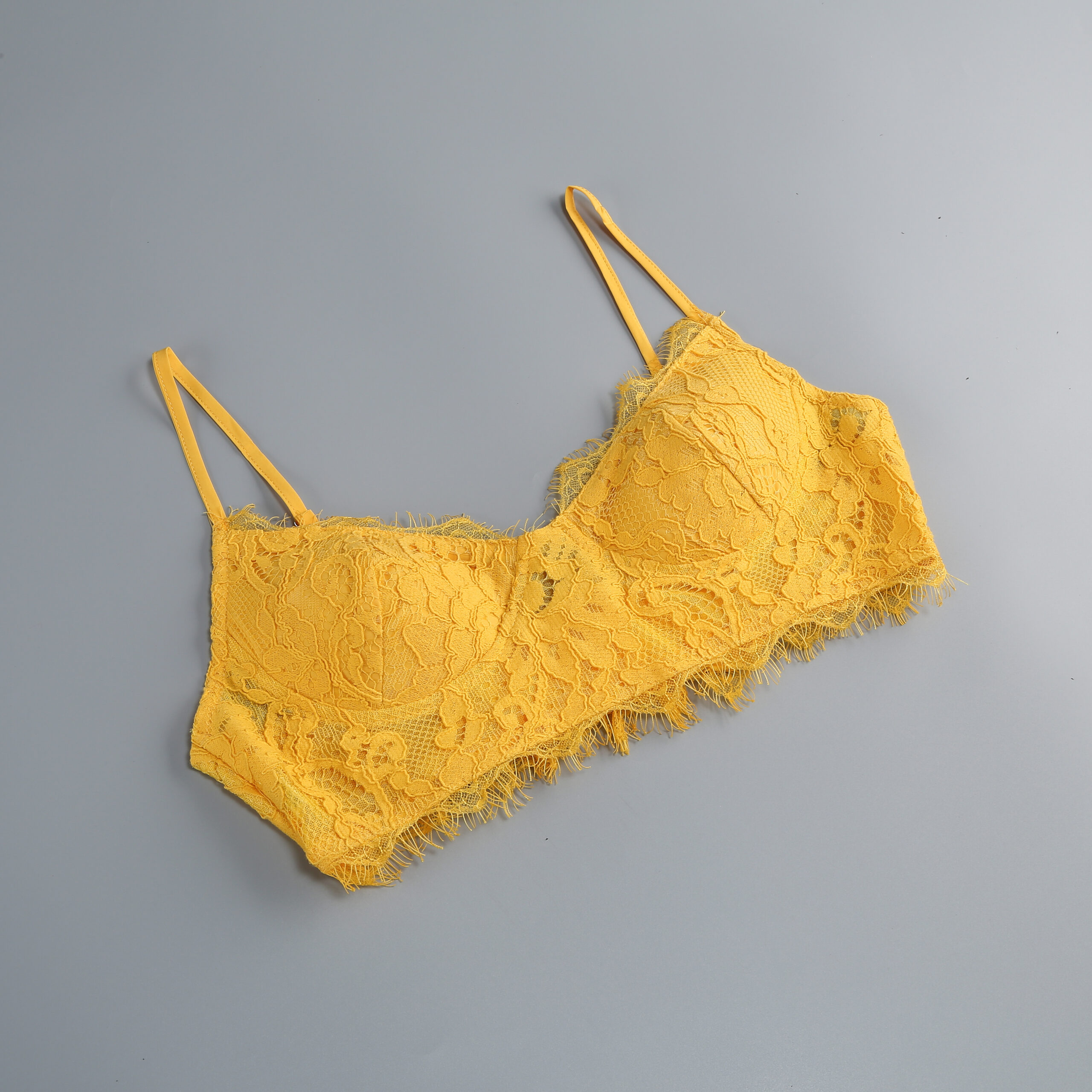 fa2b7ef1d94ac978075b05822d833a66.jpg Fashionslee Women Giuseppe Yellow Lace Three-Piece Set