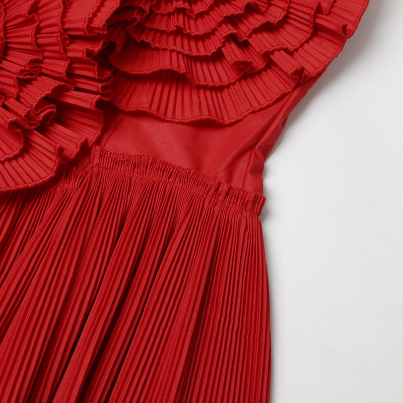 fa4b1938981ccc26de56e5b64d574bde.jpeg Fashionslee Women Strapless Flower Pleated Top In Red