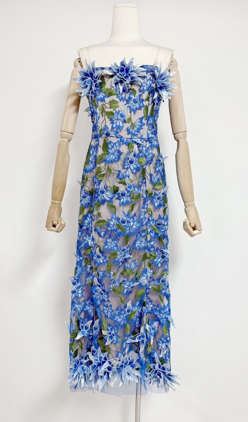 Fashionslee Women Derya Blue Strapless Flower Midi Dress