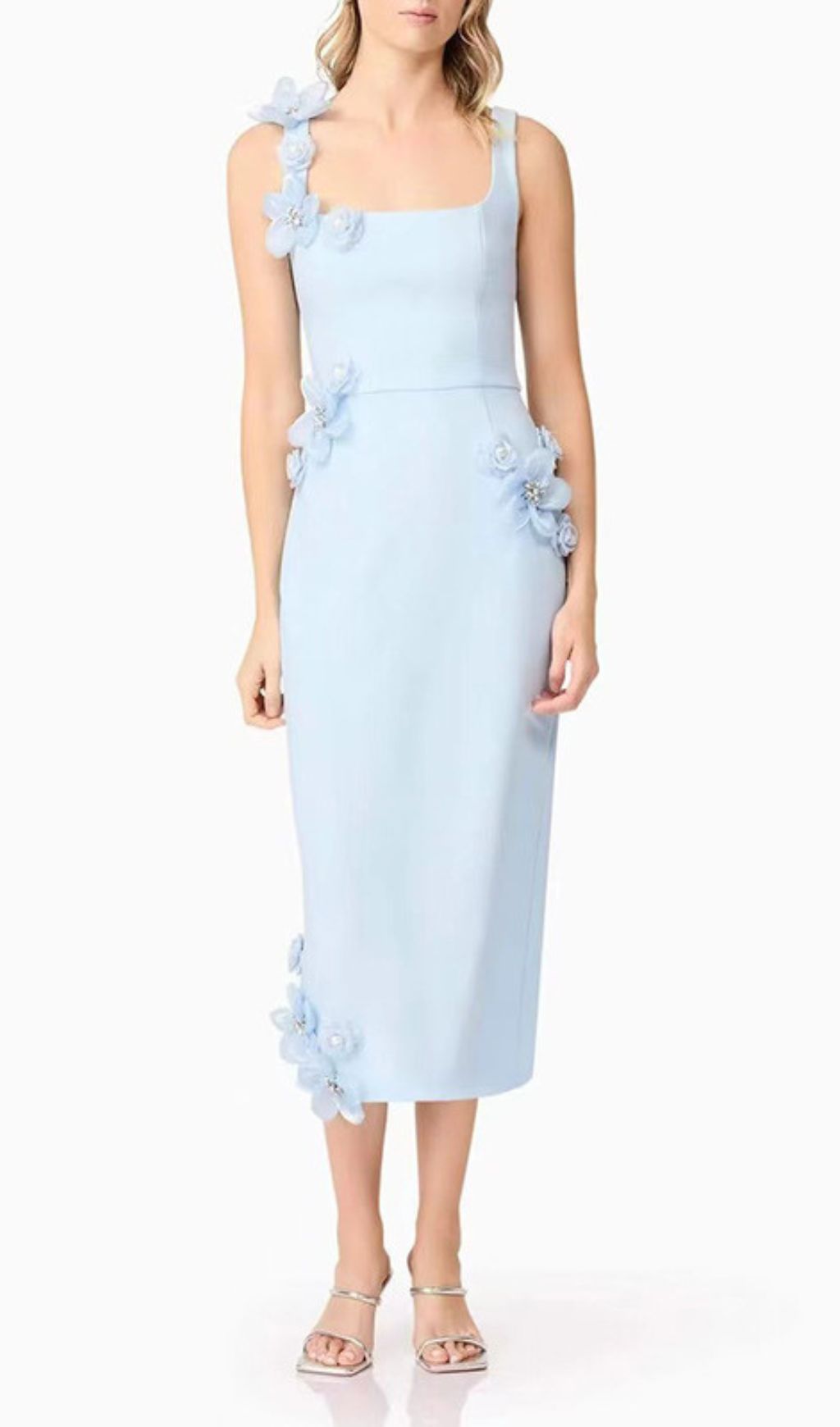 fbcdd254a70a24a14178c5c14e8b2da0.jpg Fashionslee Women Harper Blue Flower Embellished Midi Dress