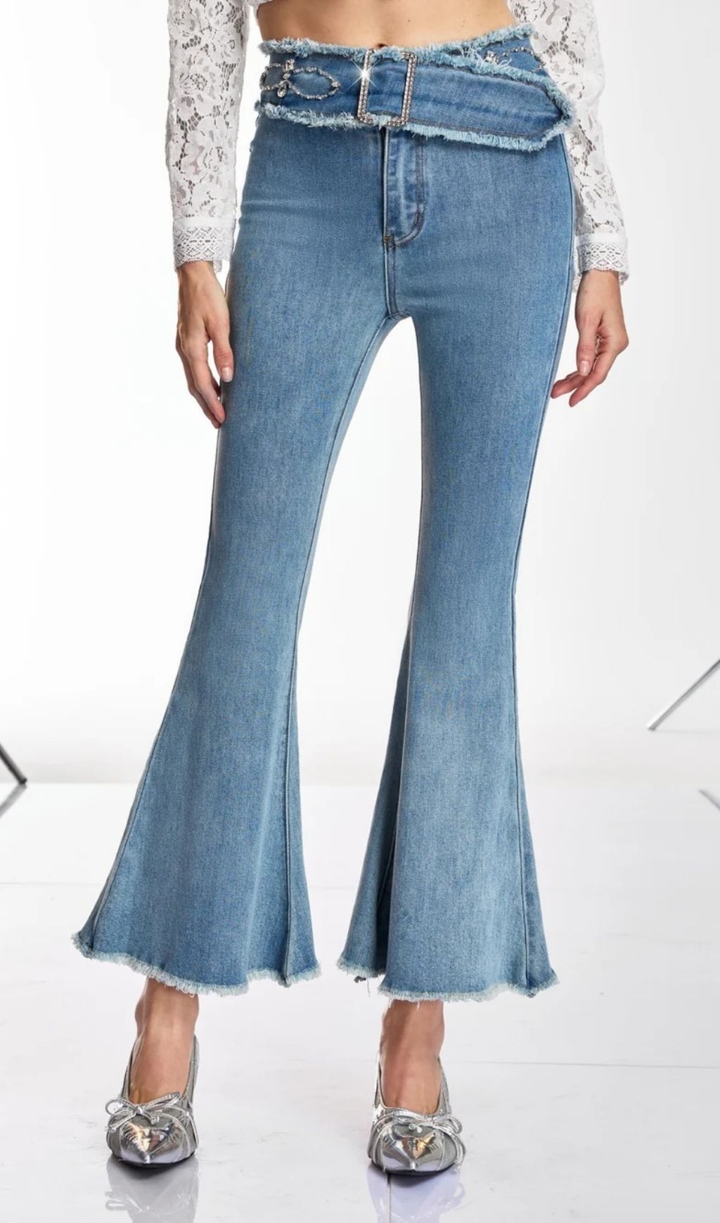 fbd797ca6ae259254dd651752d50abf2.jpg Fashionslee Women Danette Rhinestone Flare Jeans