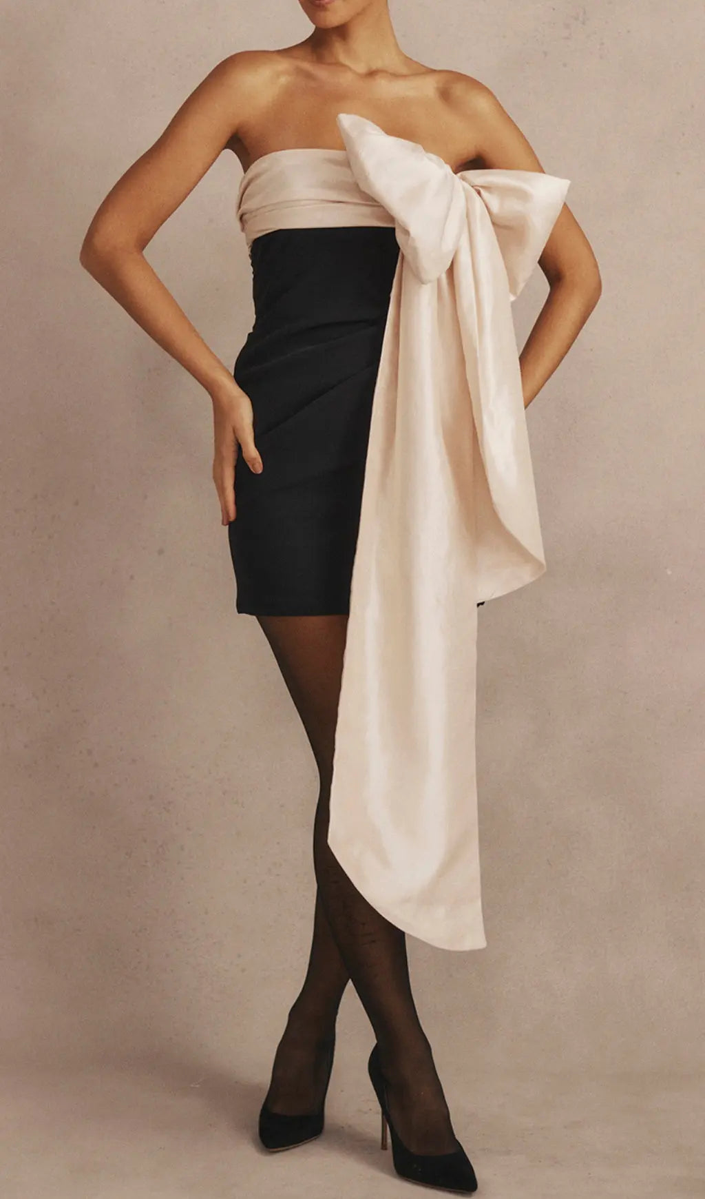 Fashionslee Women Black & Ivory Bow Mini Dress