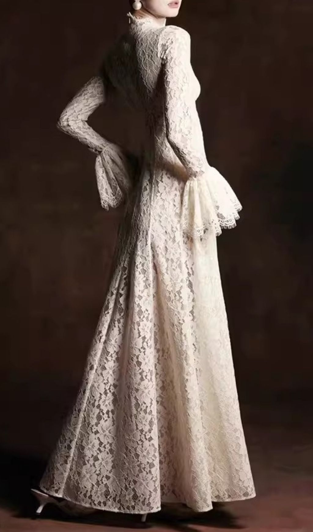 Fashionslee Women Keres Flared Long Sleeve Lace Maxi Dress