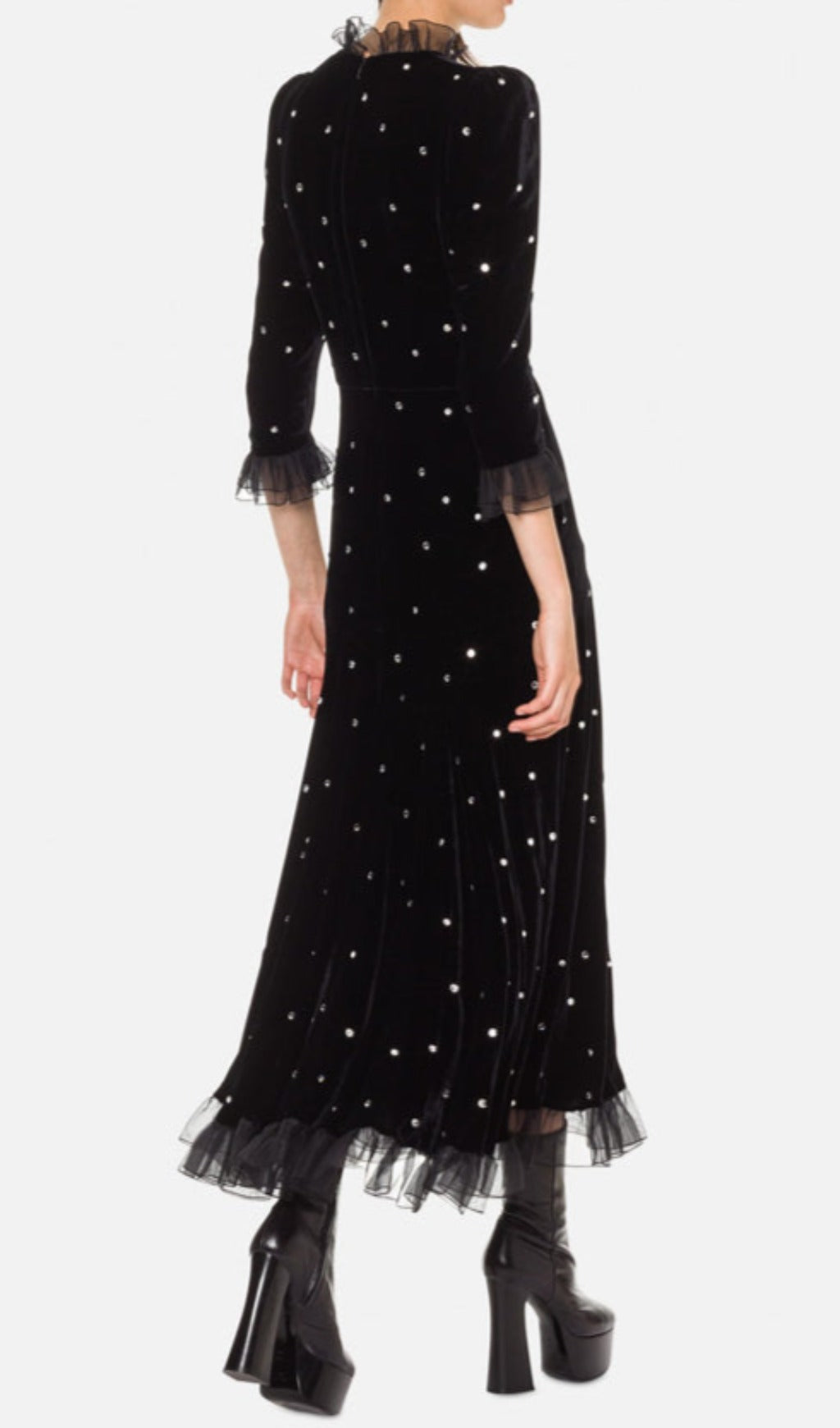 043806563230805b08b10968e99272ae.jpeg Fashionslee Women Abarne Velvet Dress With Crystals