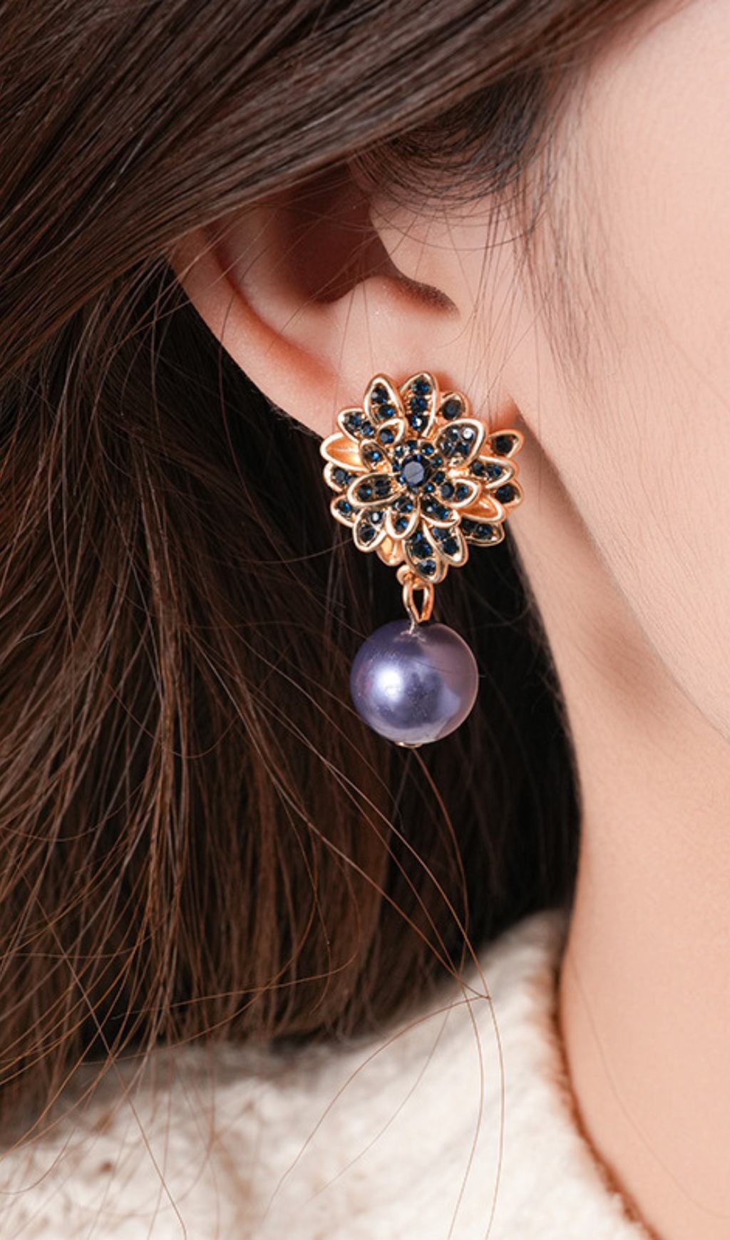 051f1f468b3e5c1931f8e425f25abd01.jpg Fashionslee Women Danilo Flower Pearl Earrings
