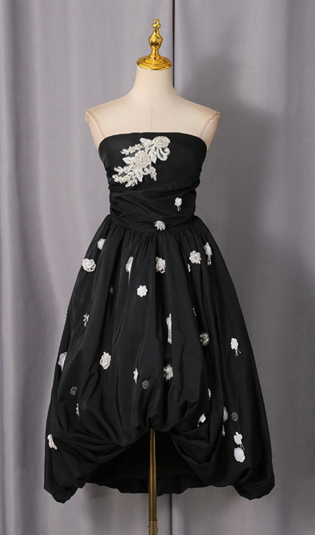 Fashionslee Women Laurenza Black Strapless Flower Embellished Midi Dress