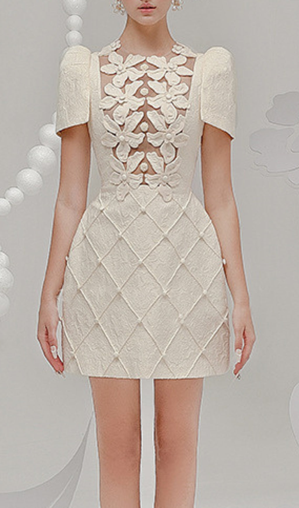 15fb032557346335593d6e970b4e2315.jpeg Fashionslee Women Beate Flower Embellished Mini Dress