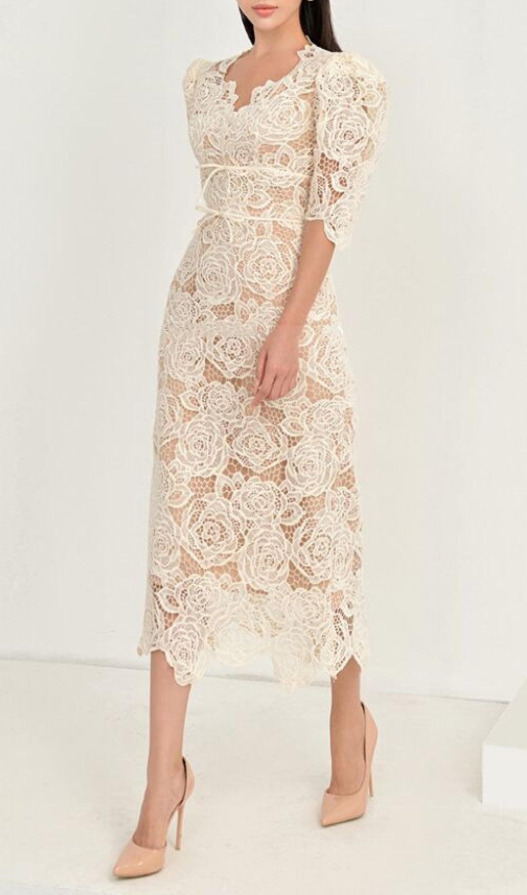 Fashionslee Women Alayja White Rose Embroidery Midi Dress