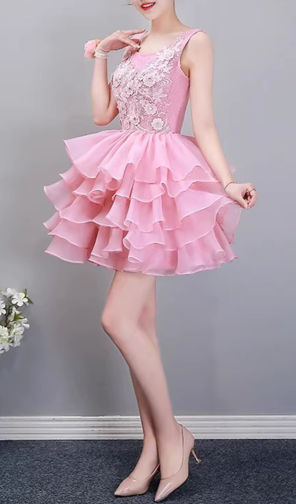 197bfb4ee2fc20cc3702f416f661e362.jpeg Fashionslee Women Aneska Floral Mini Dress