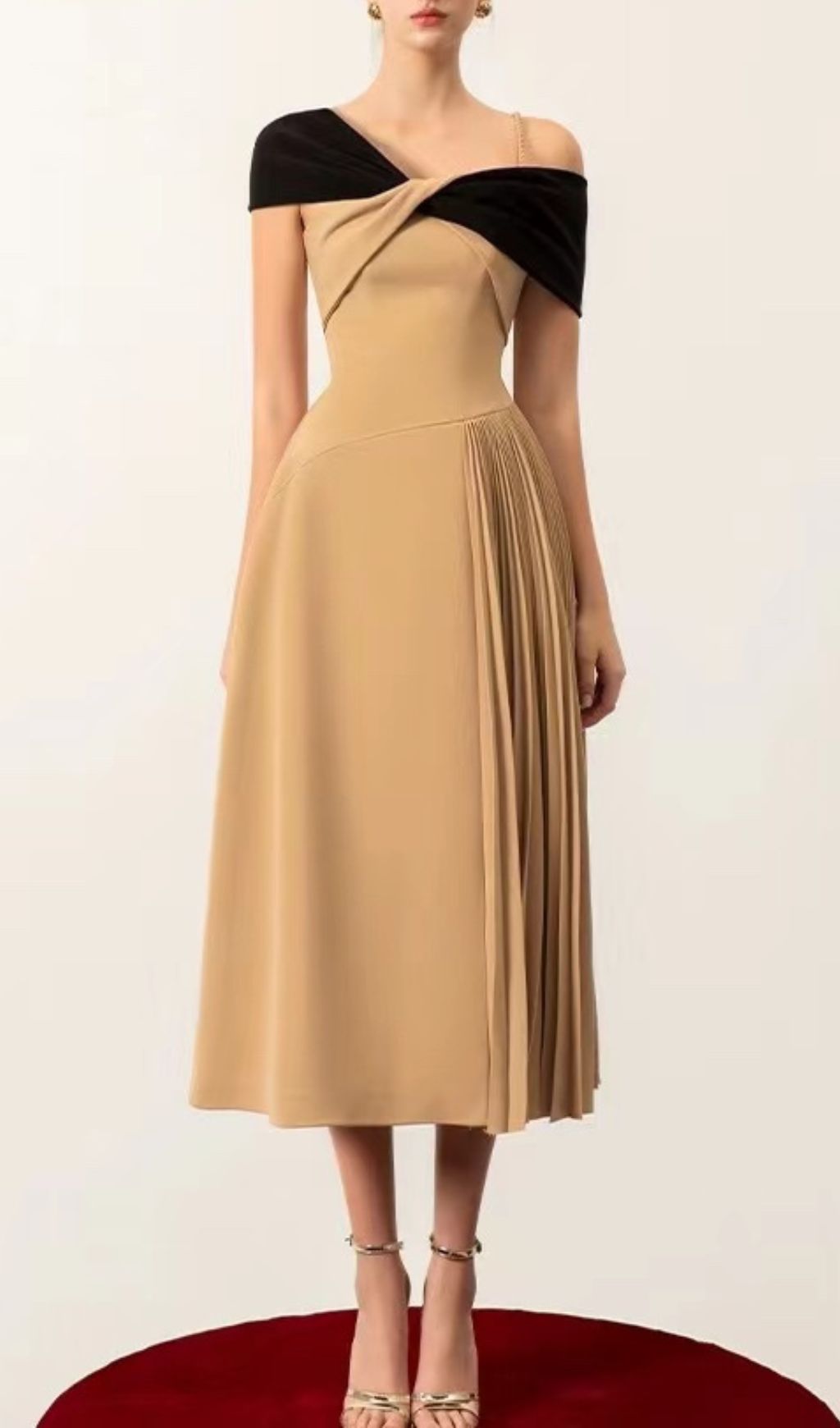 1a92fb8e7a764ba5660f741849ececb6.jpg Fashionslee Women Ariuna Cross Shoulder Midi Dress