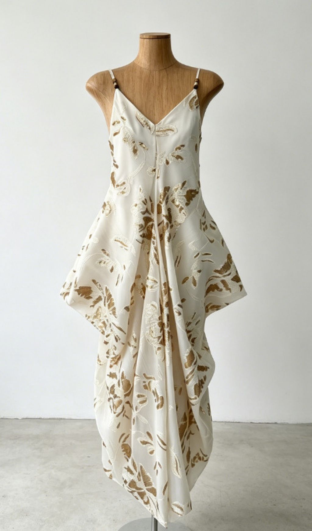 1ffec931ab5b2be6266261513bb3cc56.jpg Fashionslee Women Lauren Strappy V-Neck Printed Maxi Dress