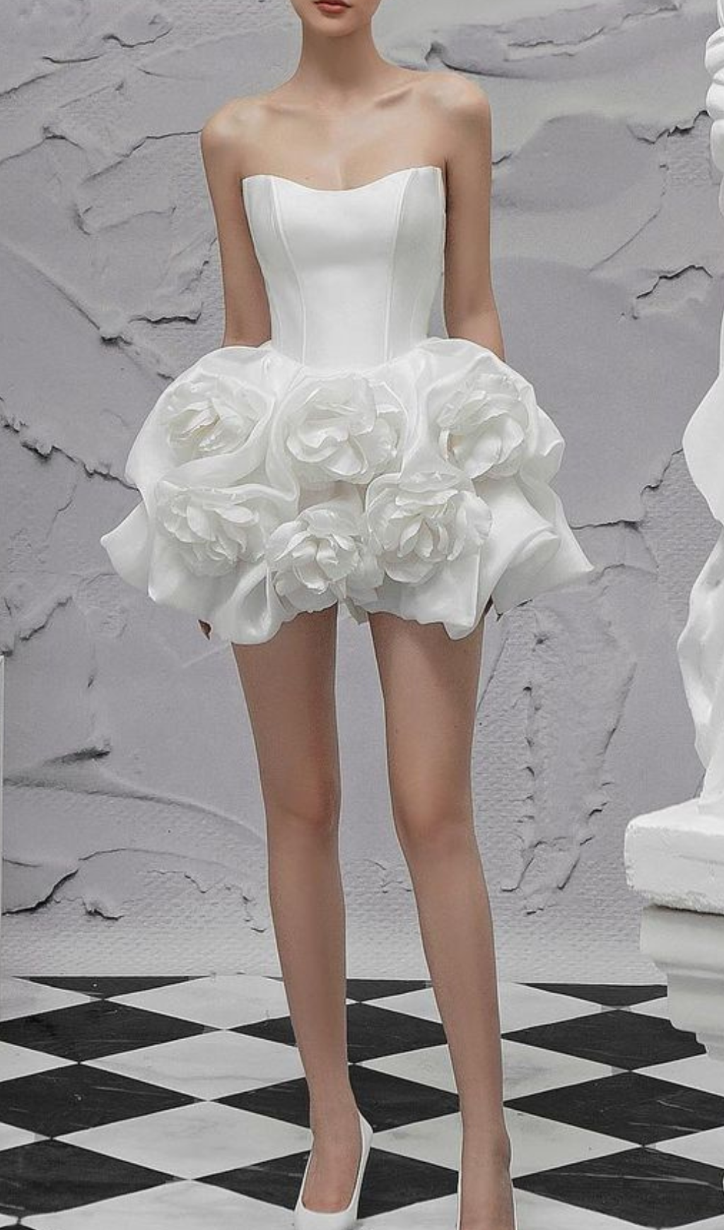 Fashionslee Women Alannis Floral-Appliqué Strapless Mini Dress