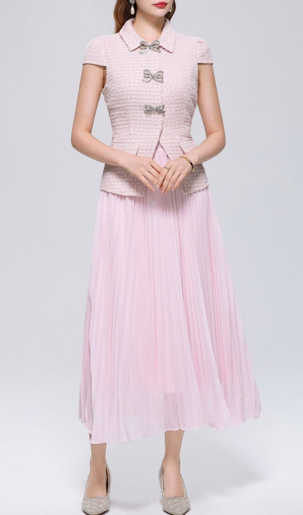 2800cd00d47d69a1bc95ce60ed26c57c.jpg Fashionslee Women Larya Pink Bow Two-Piece Set