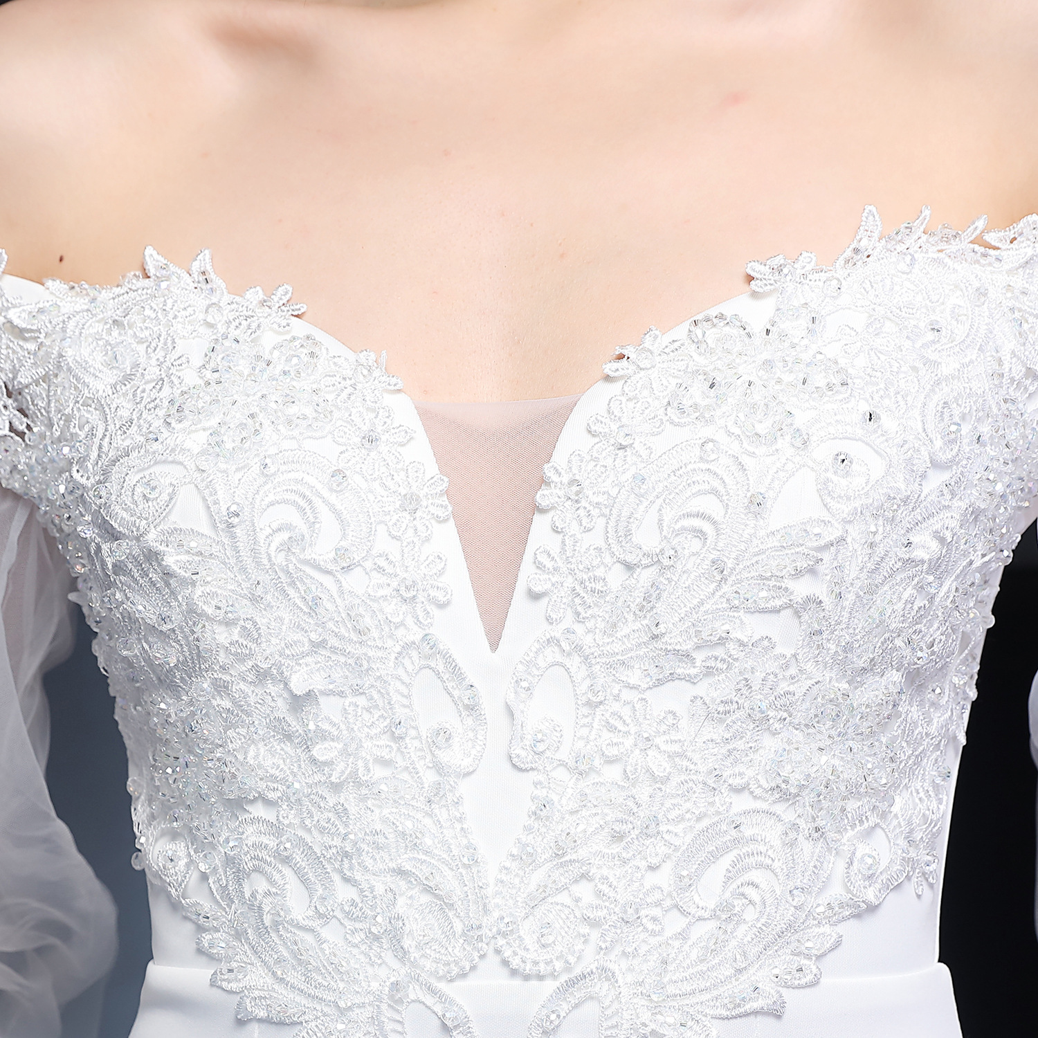 Fashionslee Women Chryse White Flower Embroidery Maxi Wedding Dress