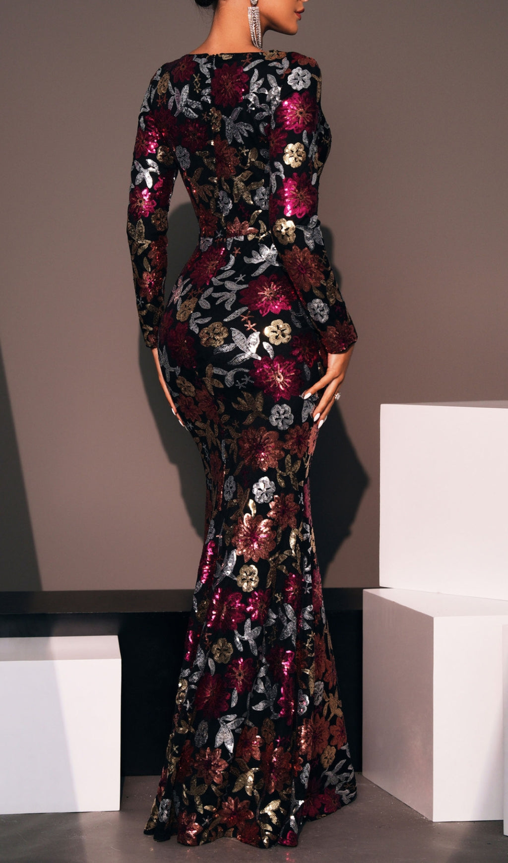 Fashionslee Women Belle Sequiin Long Sleeve Flower Gown