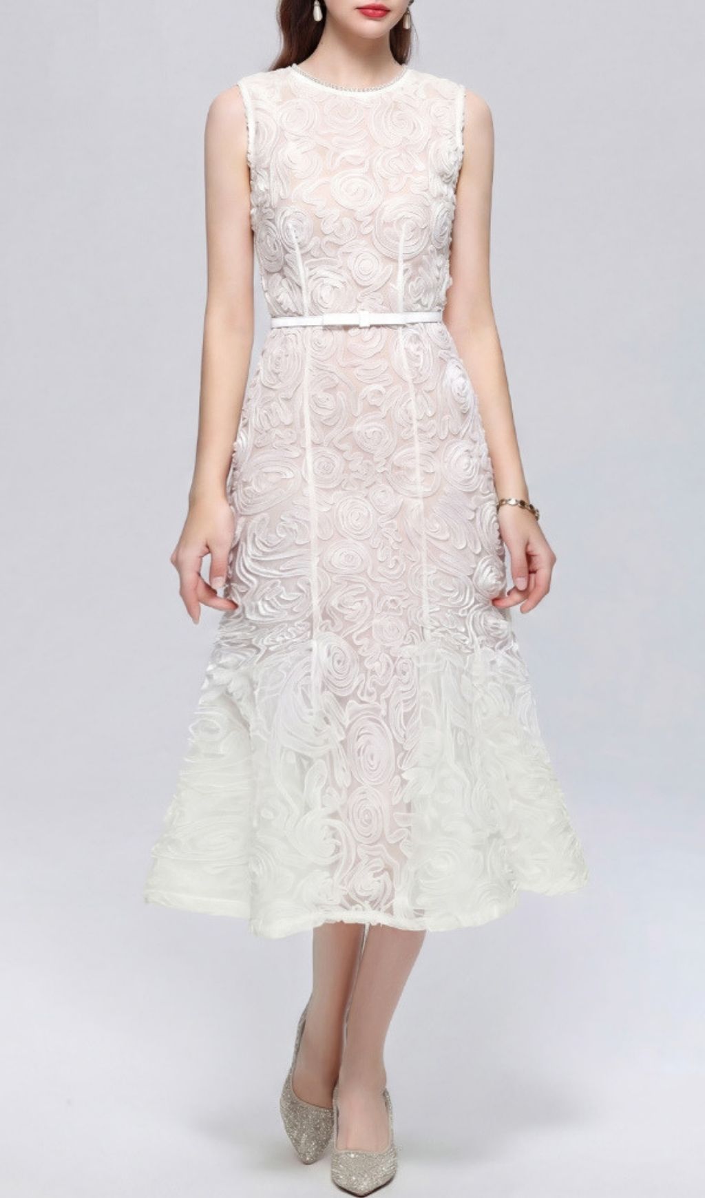 Fashionslee Women Lashanda White Sleeveless Flower Midi Dress
