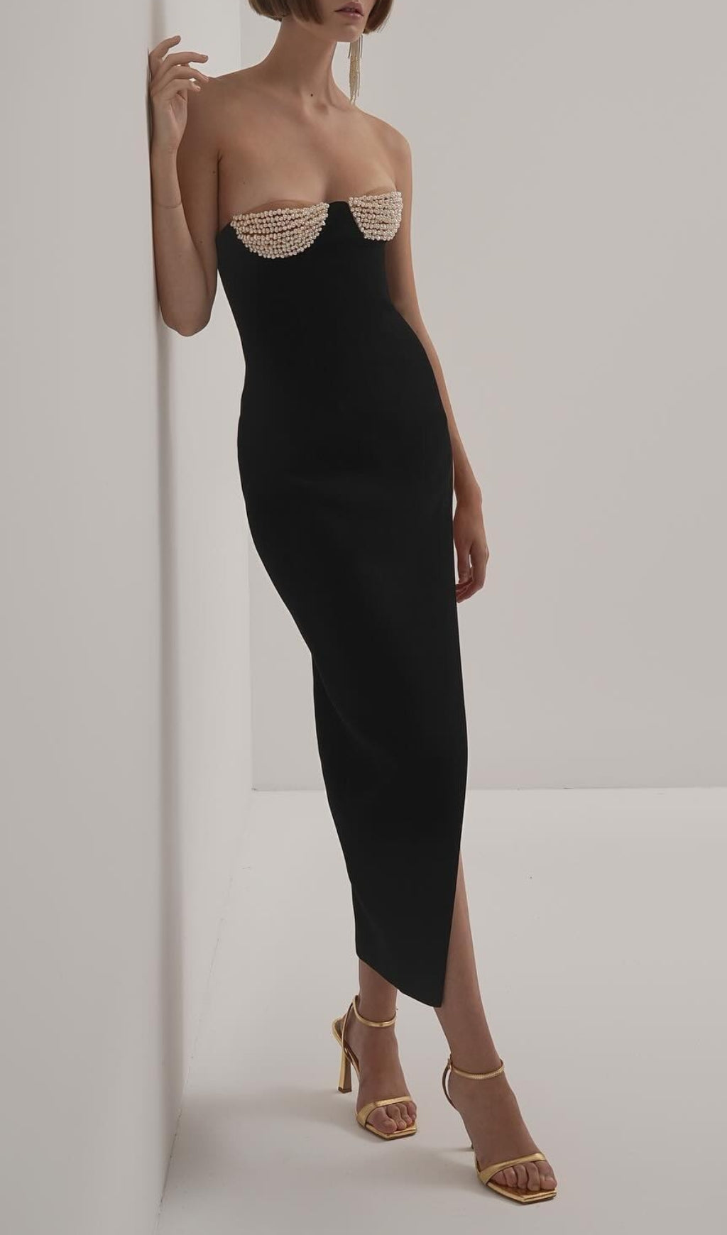 344805f4363db4f993ac1e1f56bf13c0.jpeg Fashionslee Women Alizeh Black Pearl Embellished Maxi Dress