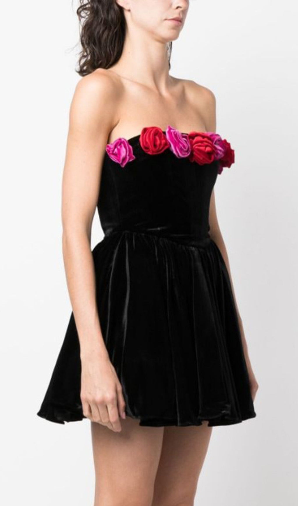 36668394c1a895f662a7ce0b99d1f7f0.jpeg Fashionslee Women Aibhilin Flower Embellished Velvet Dress