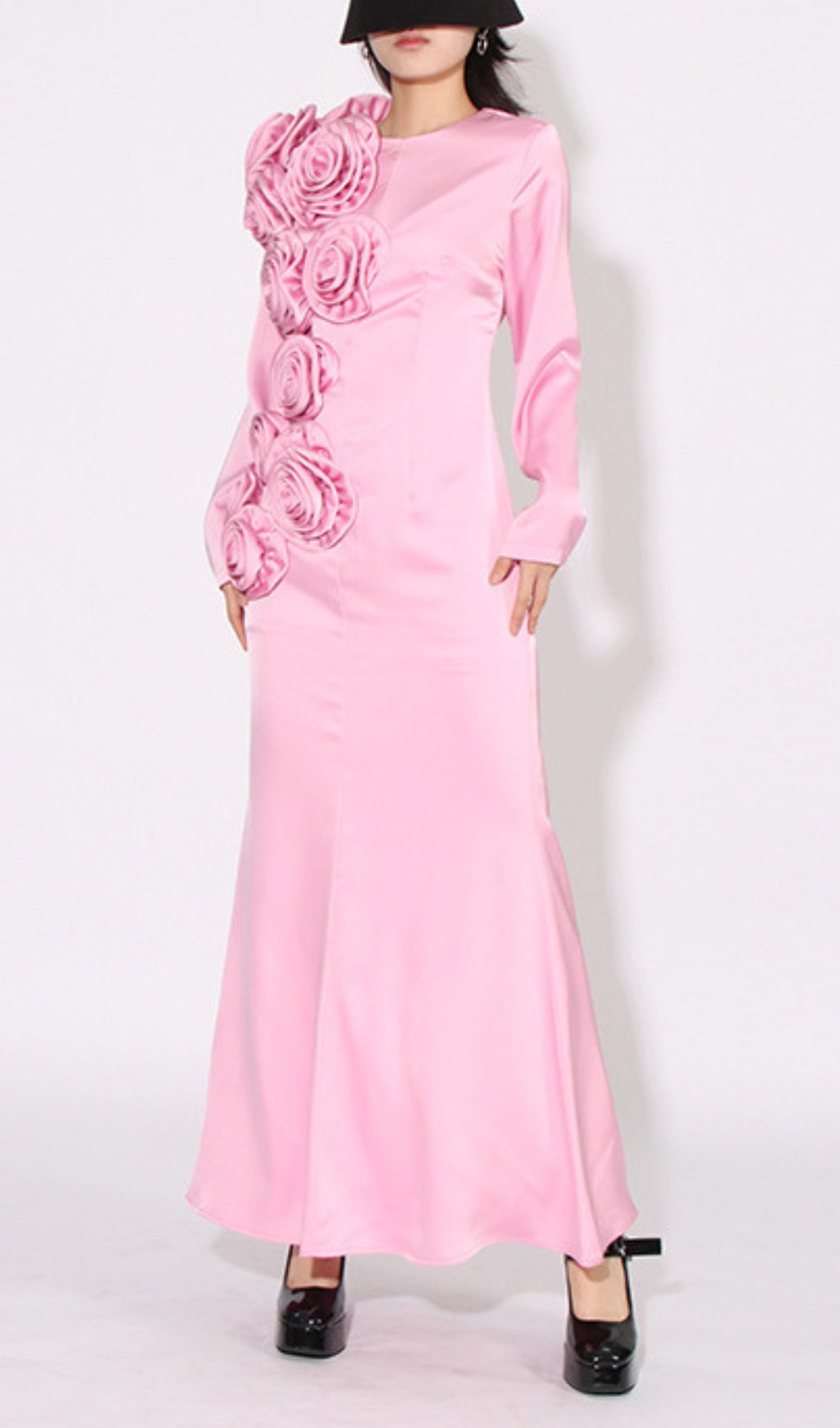 3a369959f650eda38a3c988698423d07.jpeg Fashionslee Women Ardara Flower Maxi Dress
