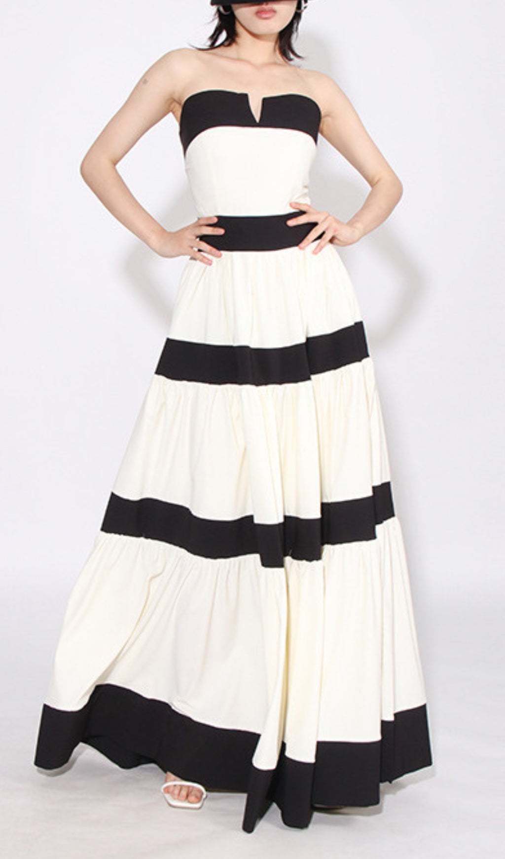 3bbd97237519126ceaeb0acea592392f.jpeg Fashionslee Women Archana Strapless Bow Maxi Dress