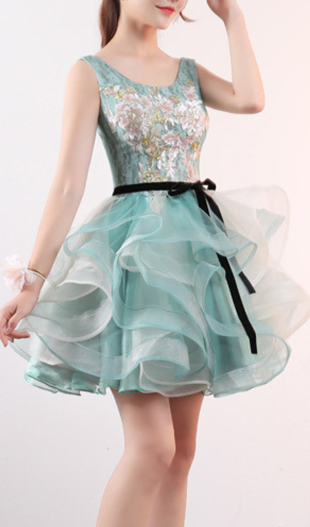 45d5892c26ad2f2606ab85a9e93b260e.jpeg Fashionslee Women Aneko Flower Sequin Mini Dress