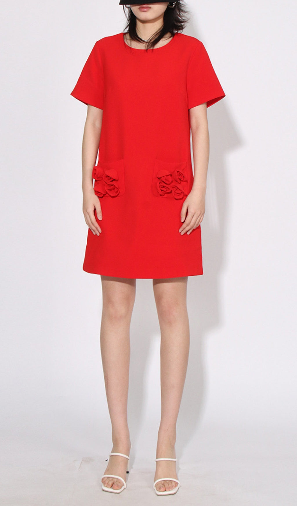 4f930056bd74c118f97dc40a19402377.jpeg Fashionslee Women Arche Red Flower Mini Dress